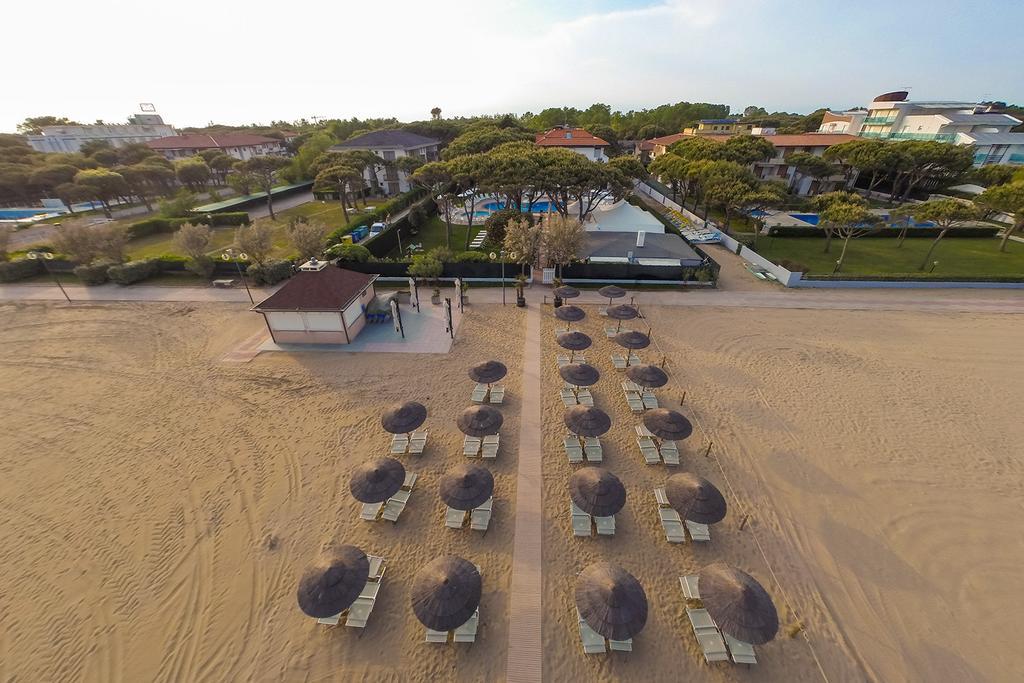 Hotel Elite Jesolo Extérieur photo